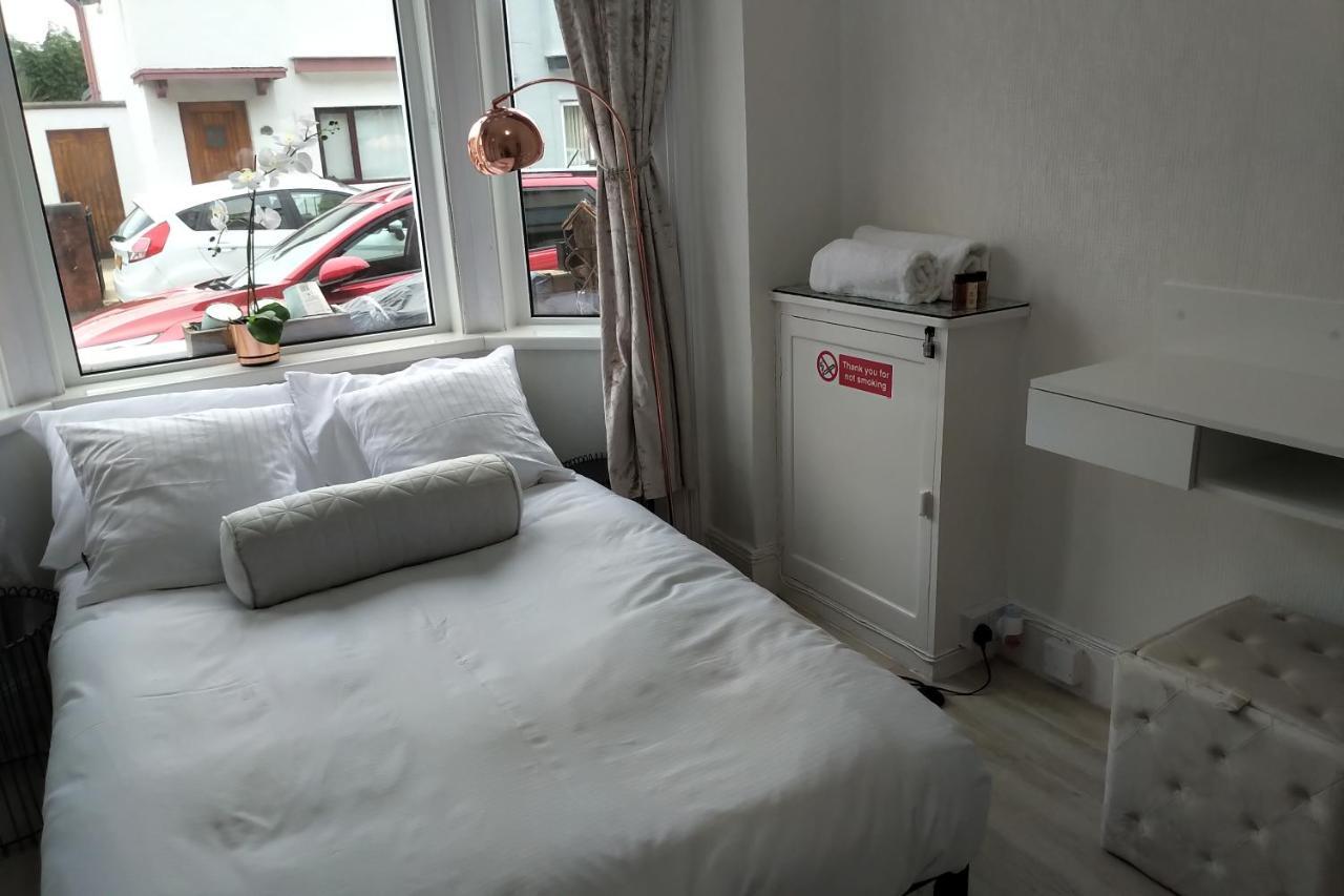 Budget Single Room Belfast Extérieur photo