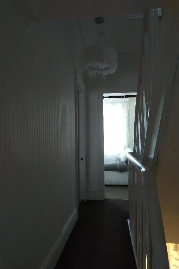 Budget Single Room Belfast Extérieur photo